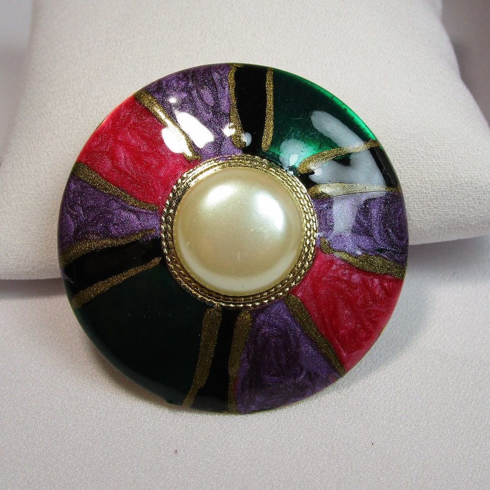 Vintage 80's Costume Jewelry Enamel Pin